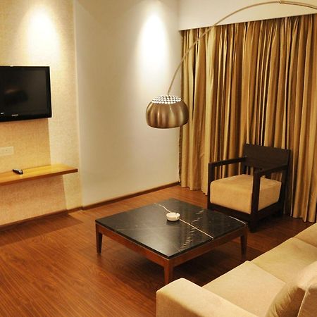 Moti Mahal Hotel Mangalore Buitenkant foto