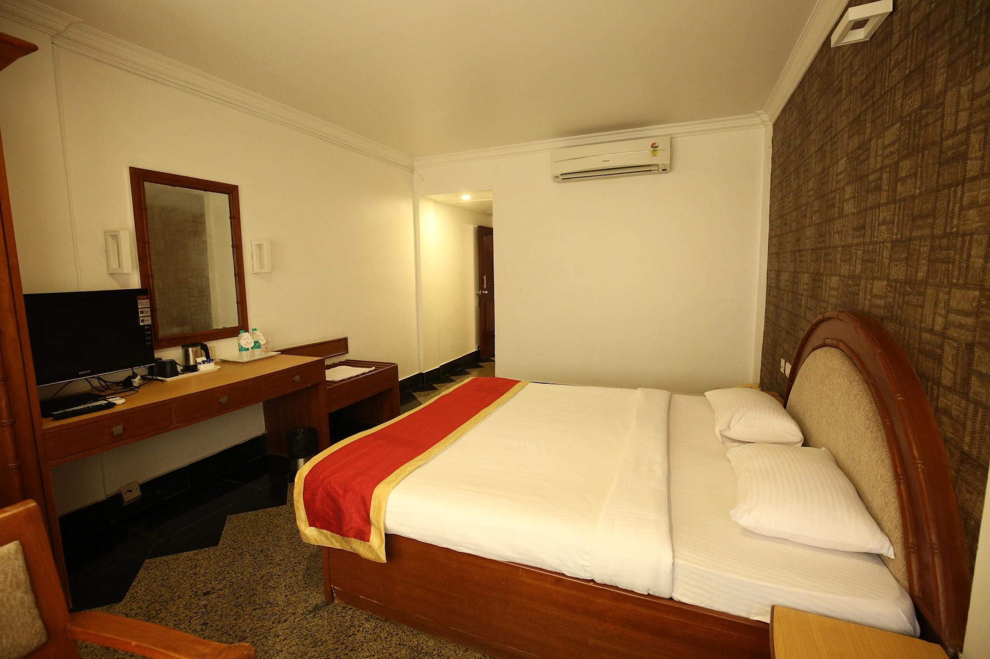 Moti Mahal Hotel Mangalore Buitenkant foto