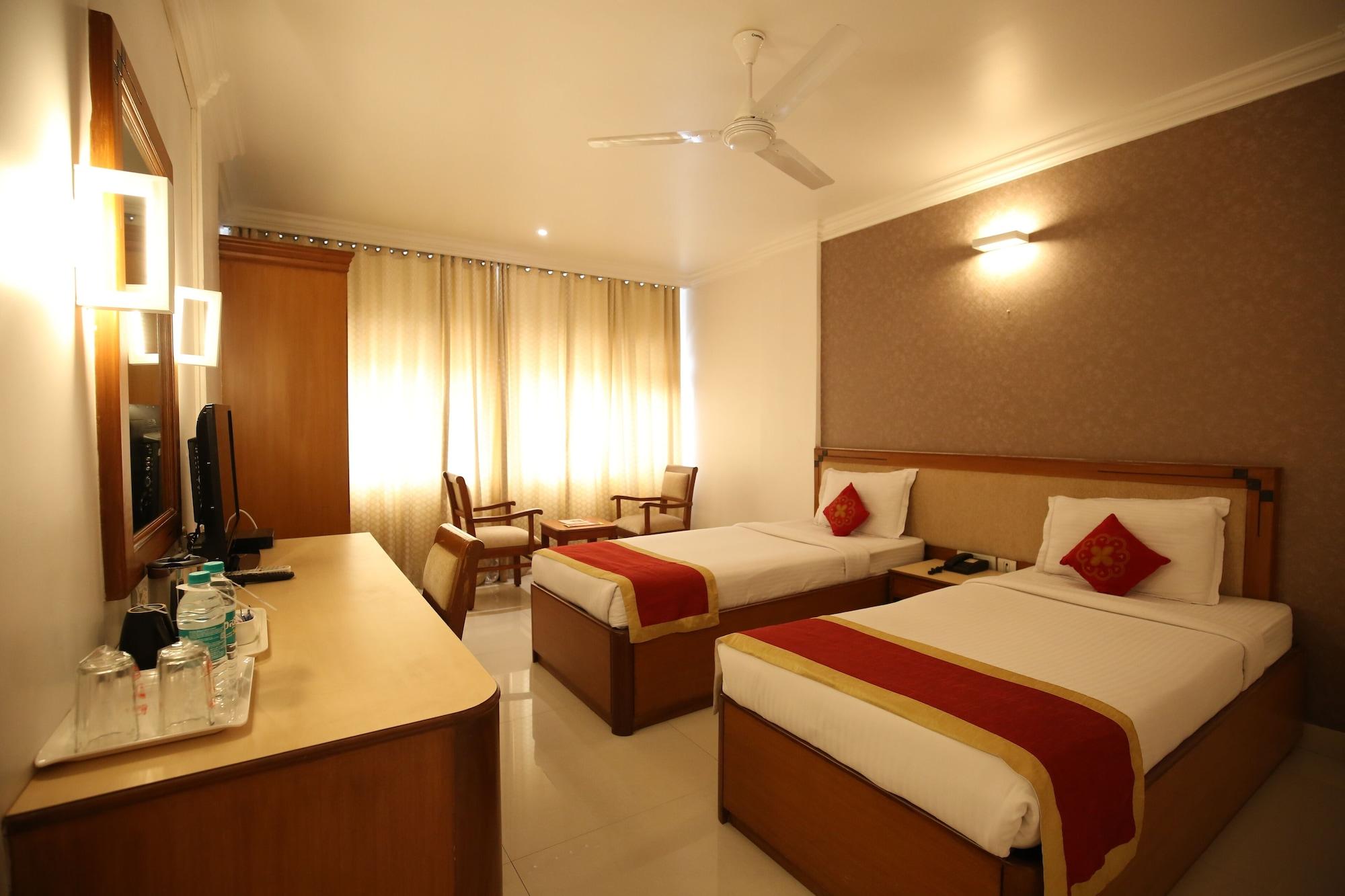 Moti Mahal Hotel Mangalore Buitenkant foto