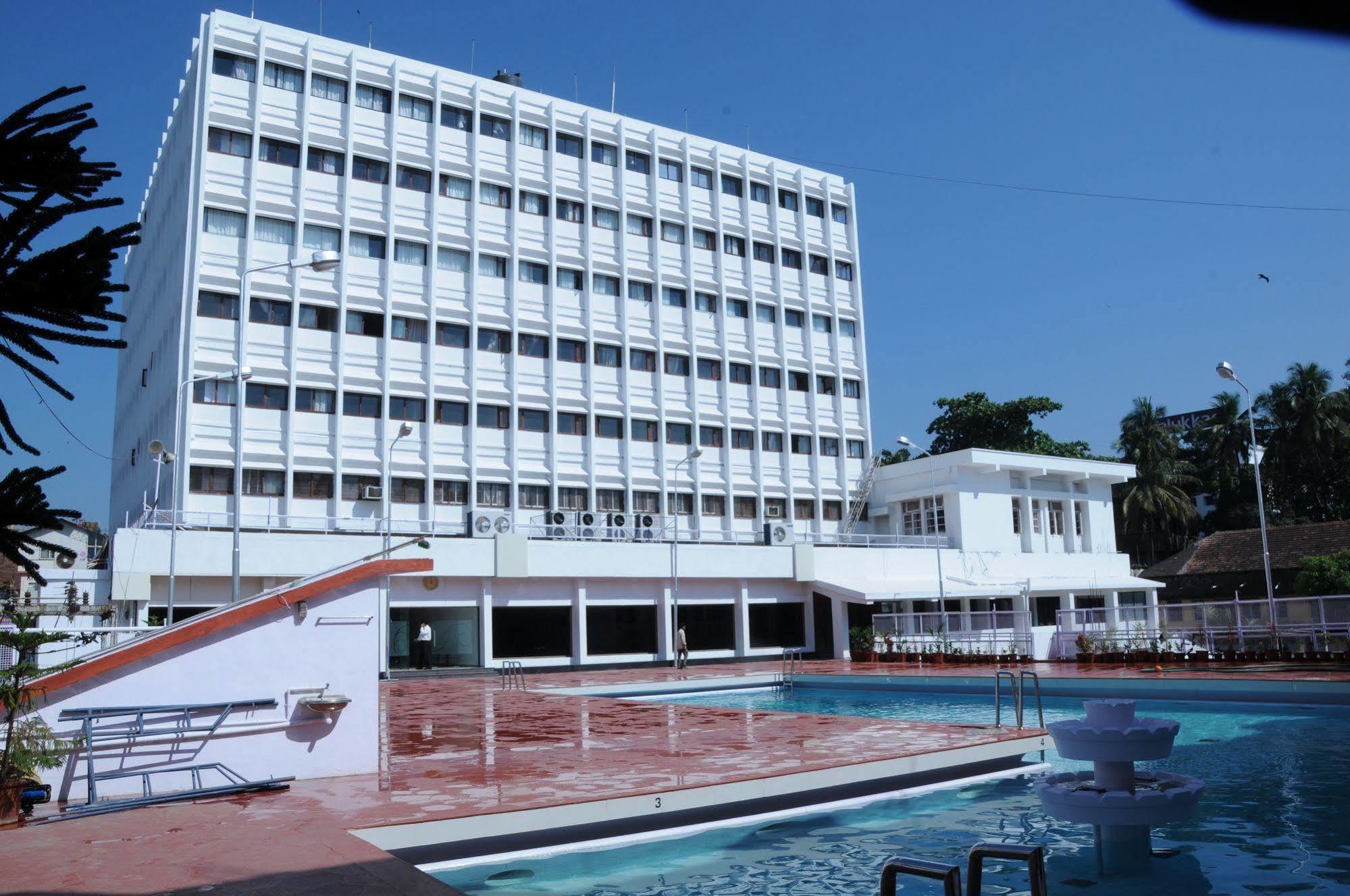 Moti Mahal Hotel Mangalore Buitenkant foto