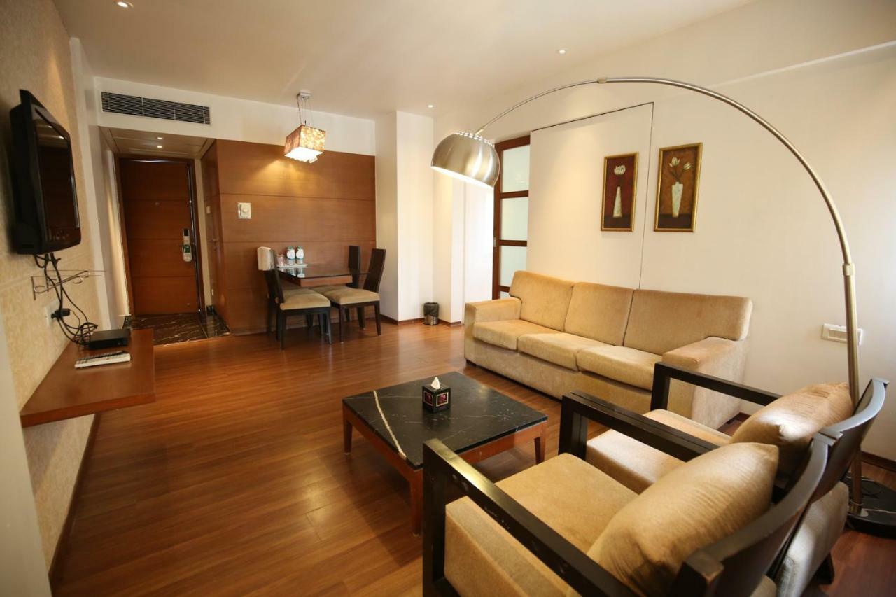 Moti Mahal Hotel Mangalore Buitenkant foto