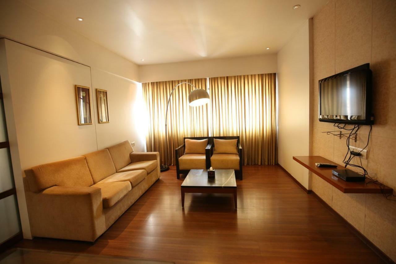 Moti Mahal Hotel Mangalore Buitenkant foto